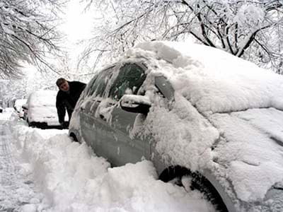 /images/Slides/Home/A Snow-covered-Car.jpg